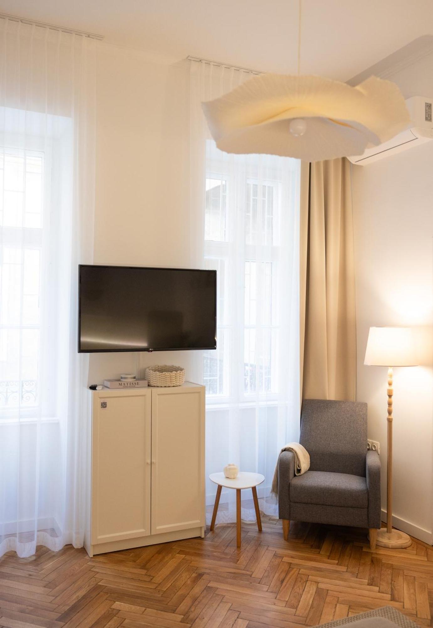 Cozy Apartment In Budapest Ngoại thất bức ảnh