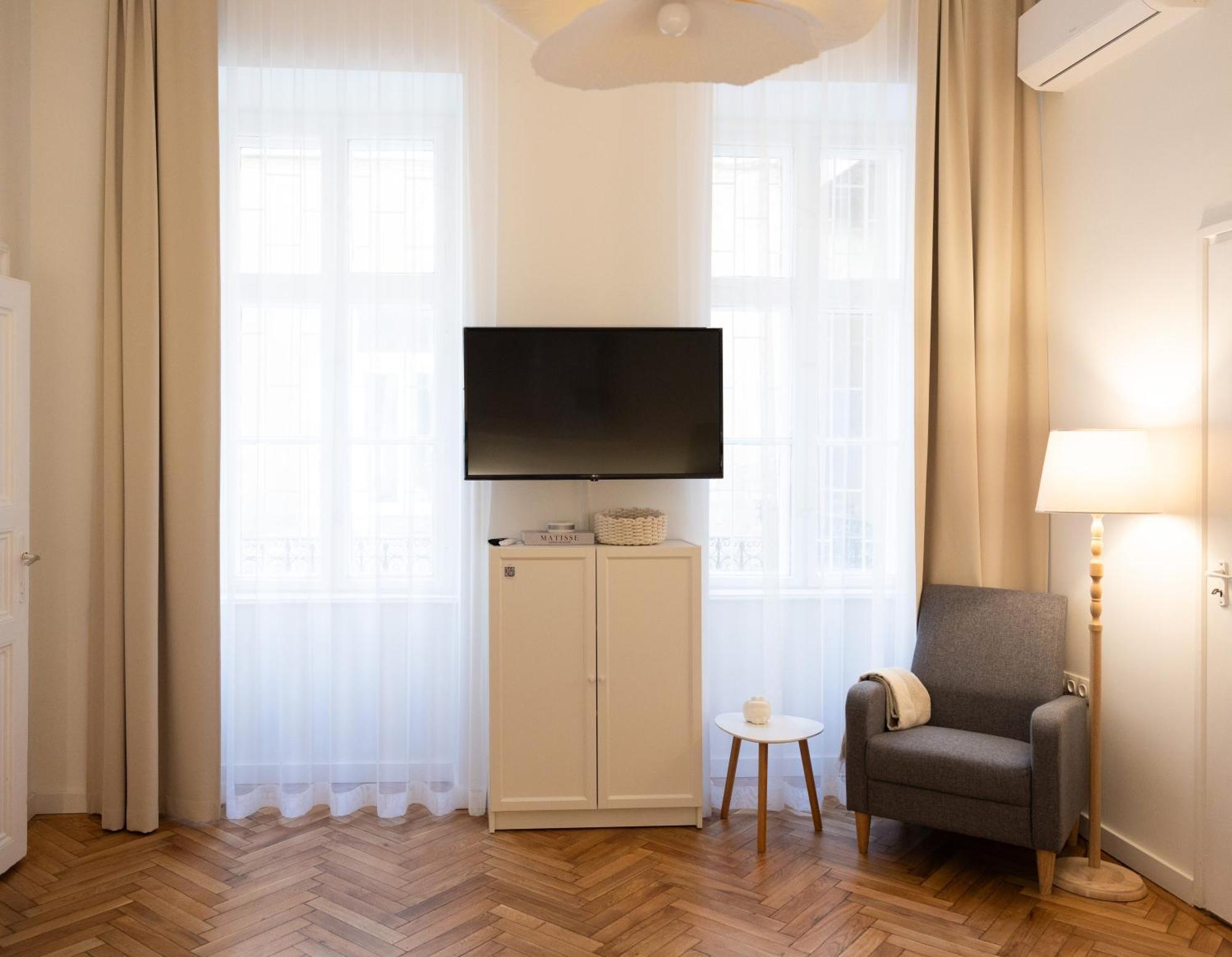 Cozy Apartment In Budapest Ngoại thất bức ảnh